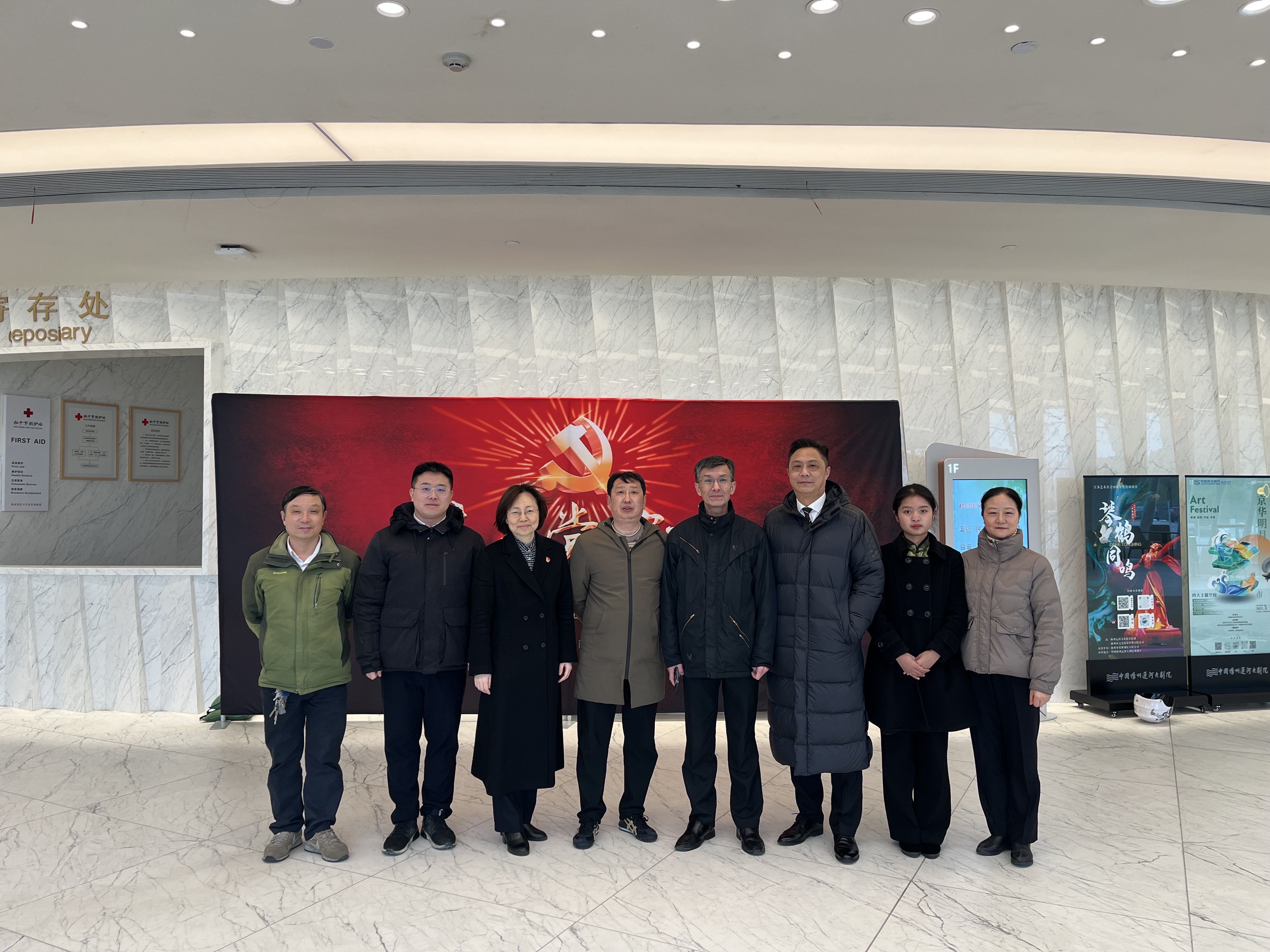 1679965913176726.jpg e42422b6d905ef4daab8b7bc3fcf371.jpg