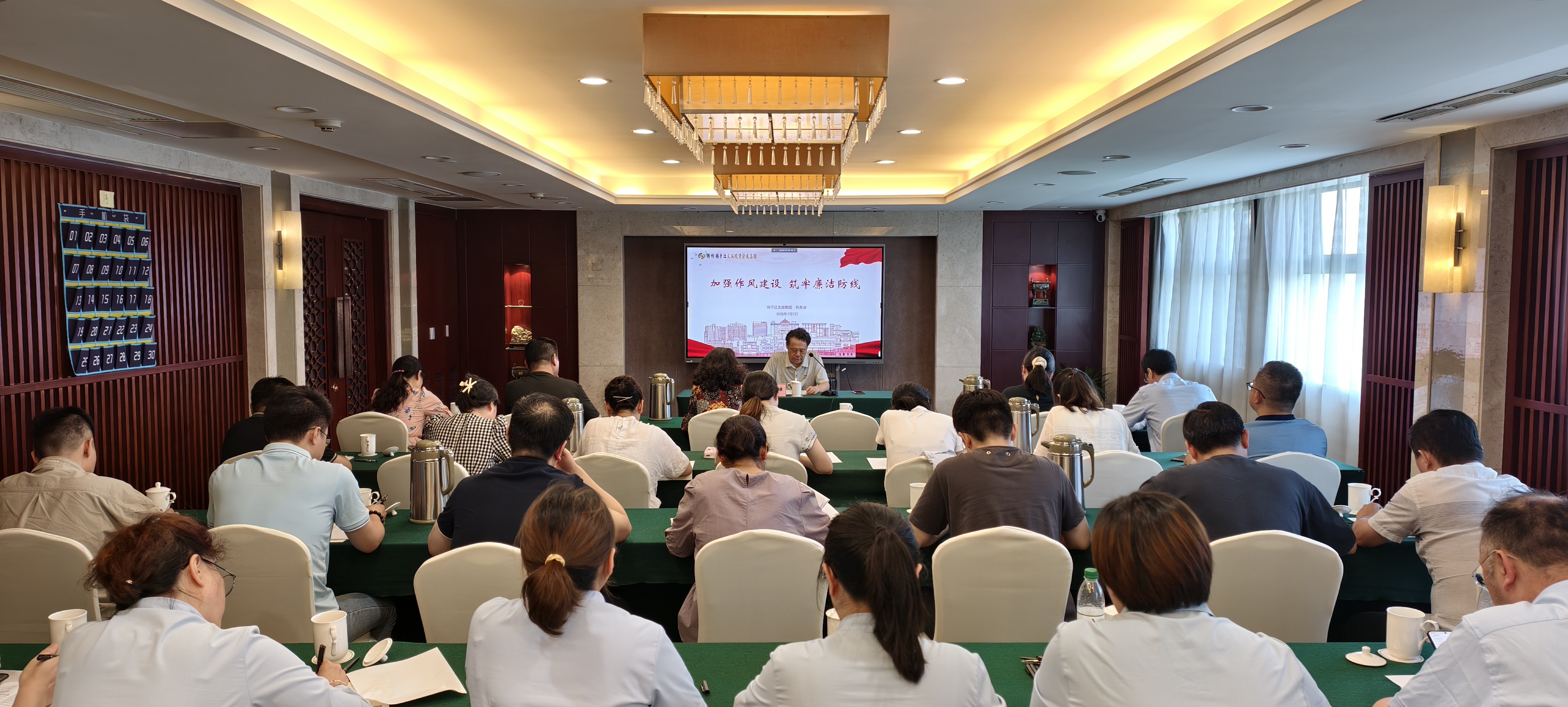 1752113204162937.jpg 9805a13129fc9c3e73b5656e85c1b86.jpg