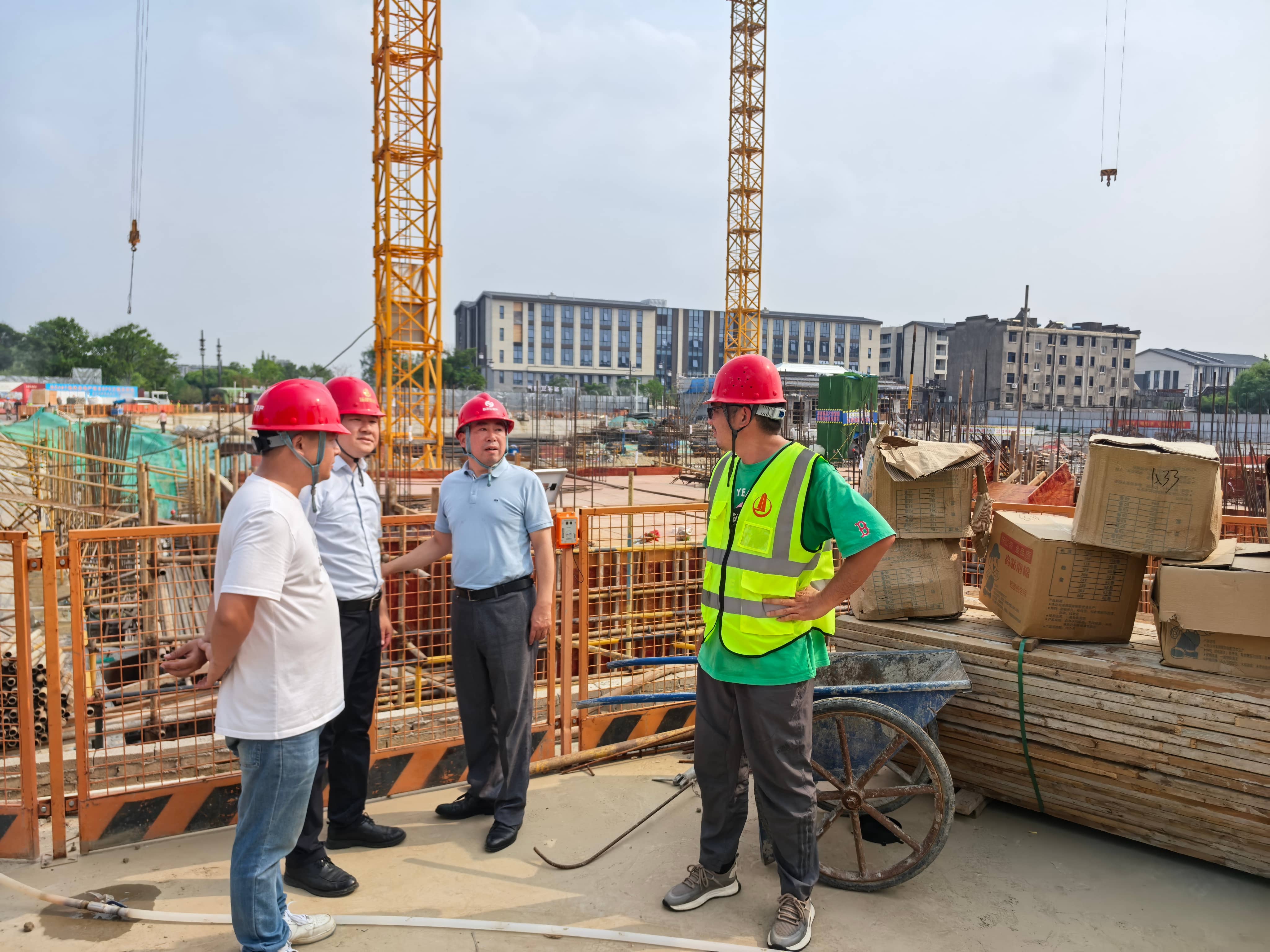 1753065623239884.jpg 08ad17ee2a640a96ba0ee8a99625c24(1).jpg