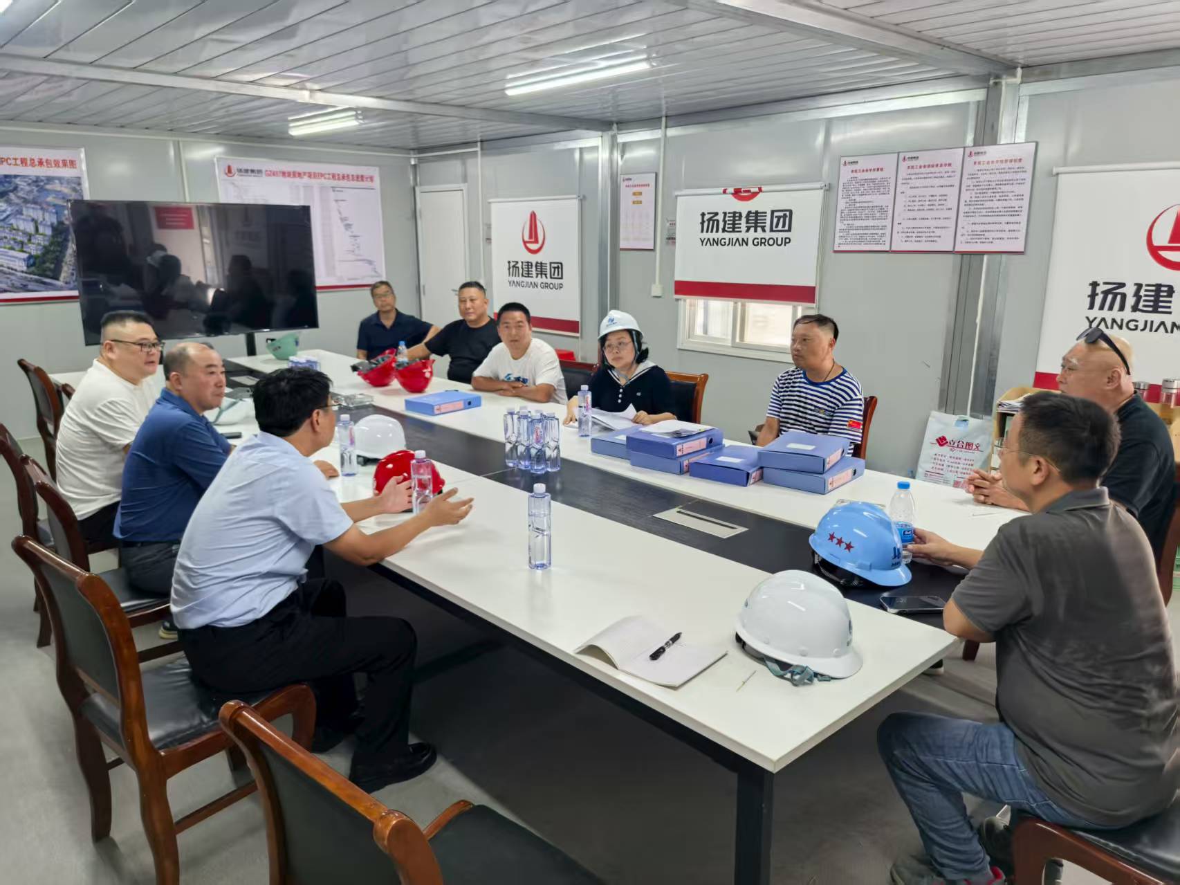 1756449187334438.jpg 704b62c7f192731f72bea9085150c758.jpg