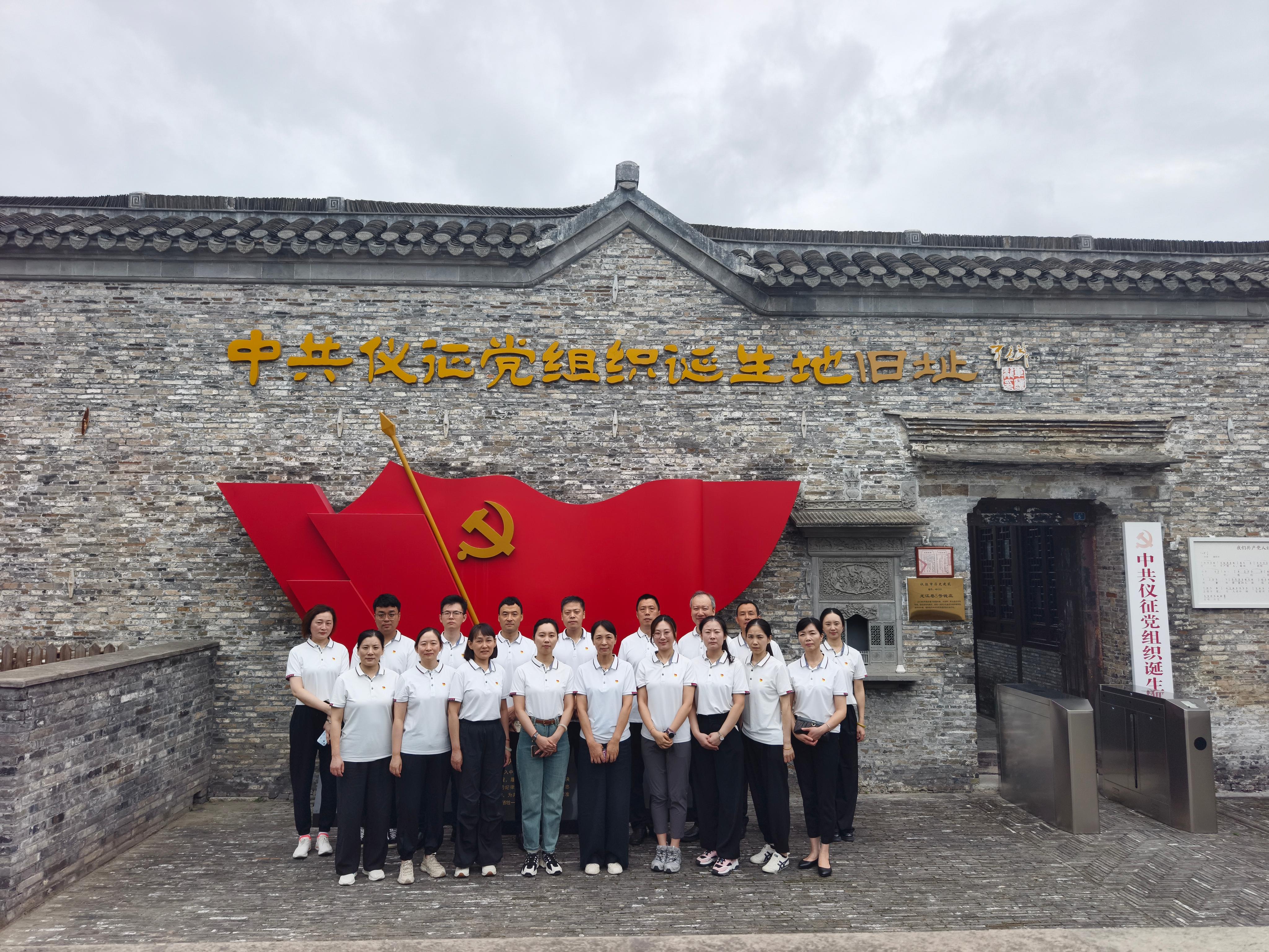 1758533049295803.jpg 2.jpg